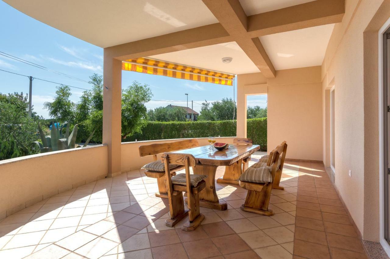 Sukošan Apartments Lotus מראה חיצוני תמונה