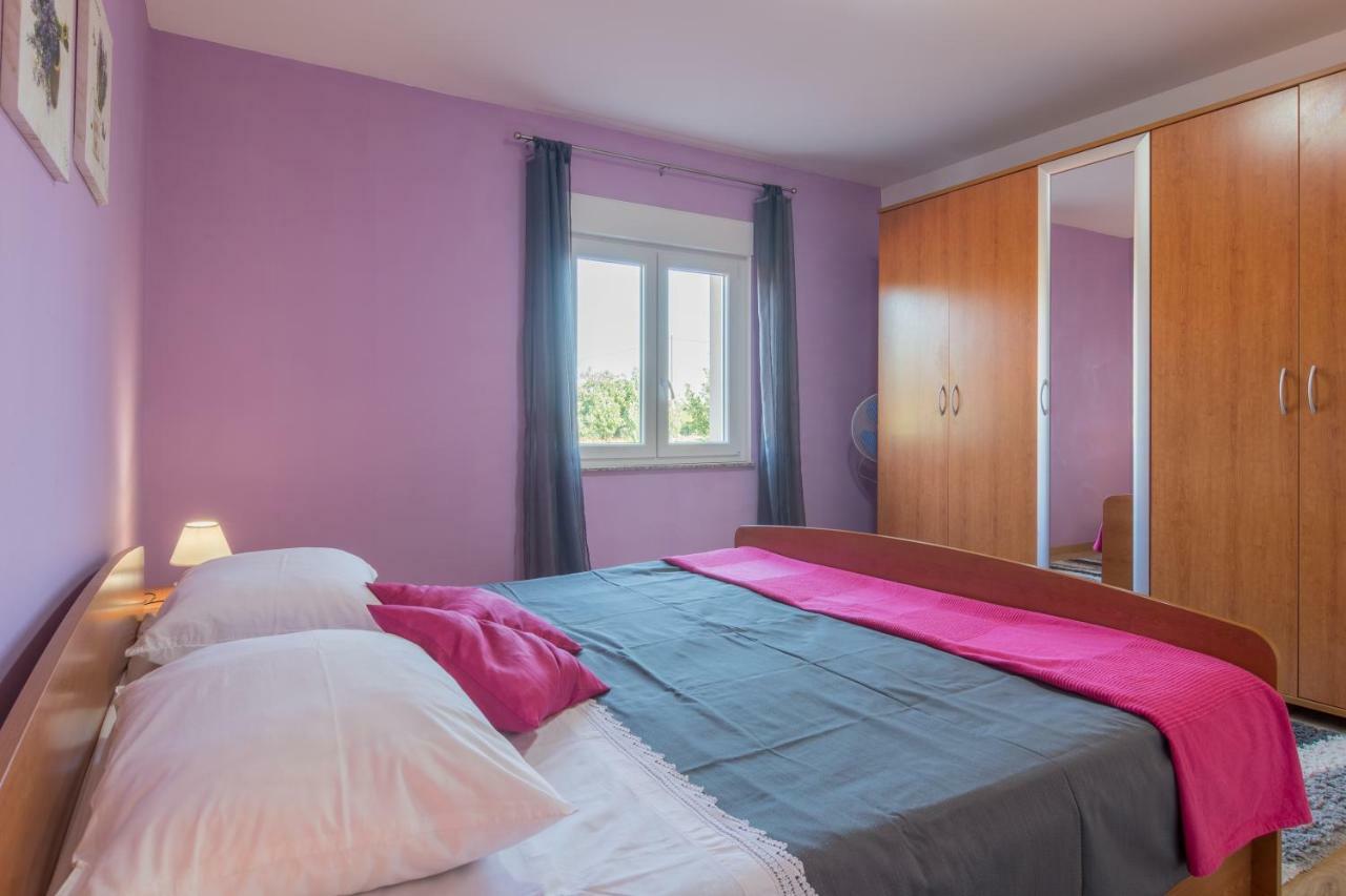 Sukošan Apartments Lotus מראה חיצוני תמונה